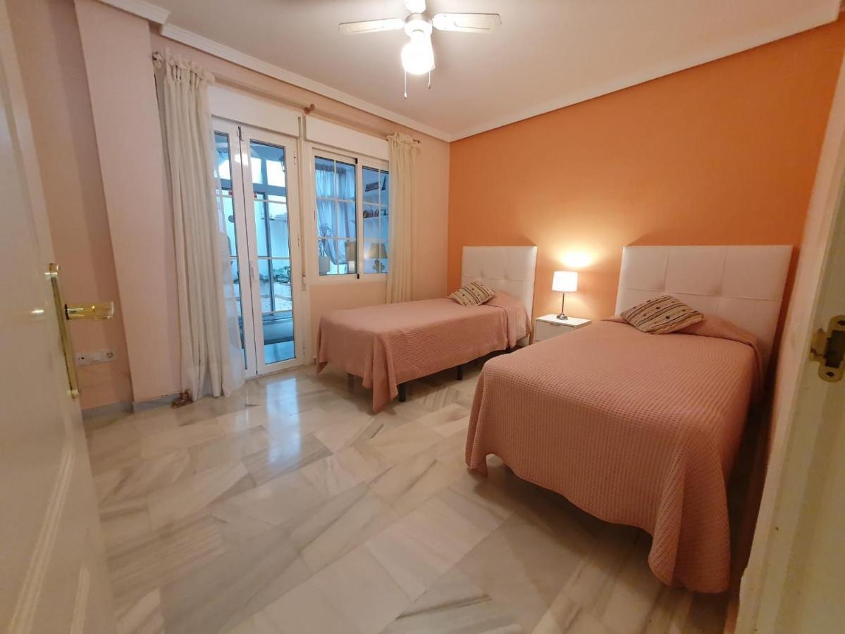 הוילה בנאלמדנה Townhouse Mar Y Sol מראה חיצוני תמונה