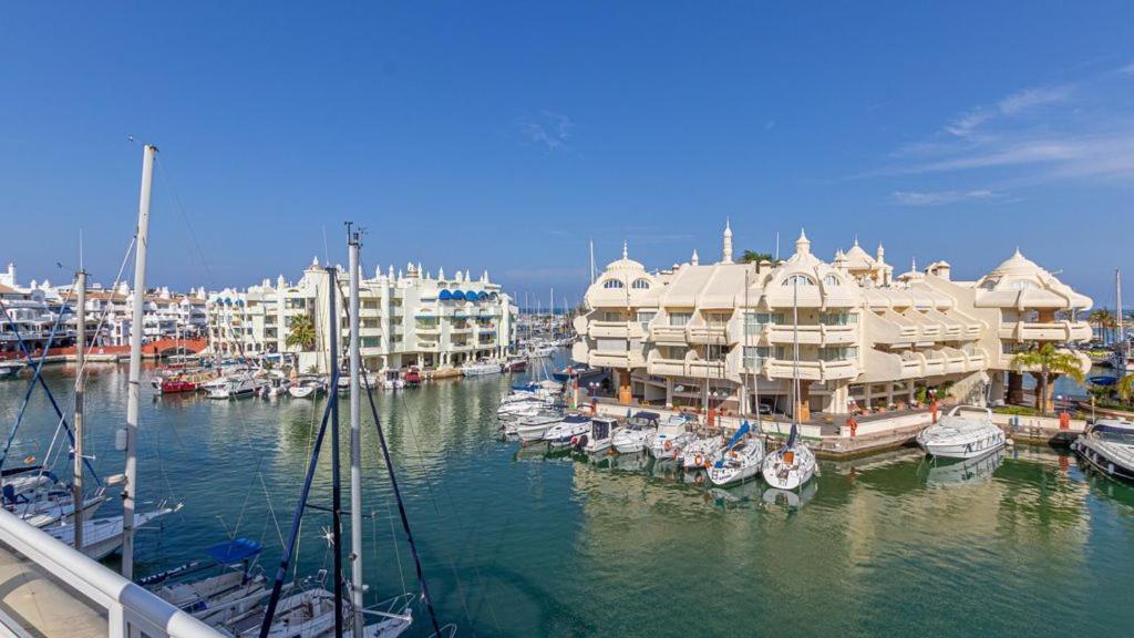 הוילה בנאלמדנה Townhouse Mar Y Sol מראה חיצוני תמונה