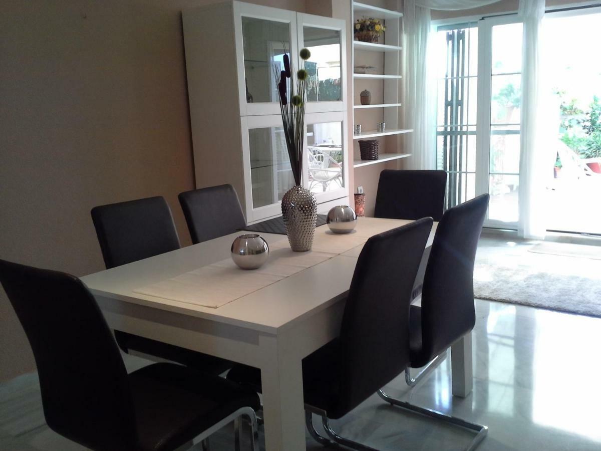 הוילה בנאלמדנה Townhouse Mar Y Sol מראה חיצוני תמונה