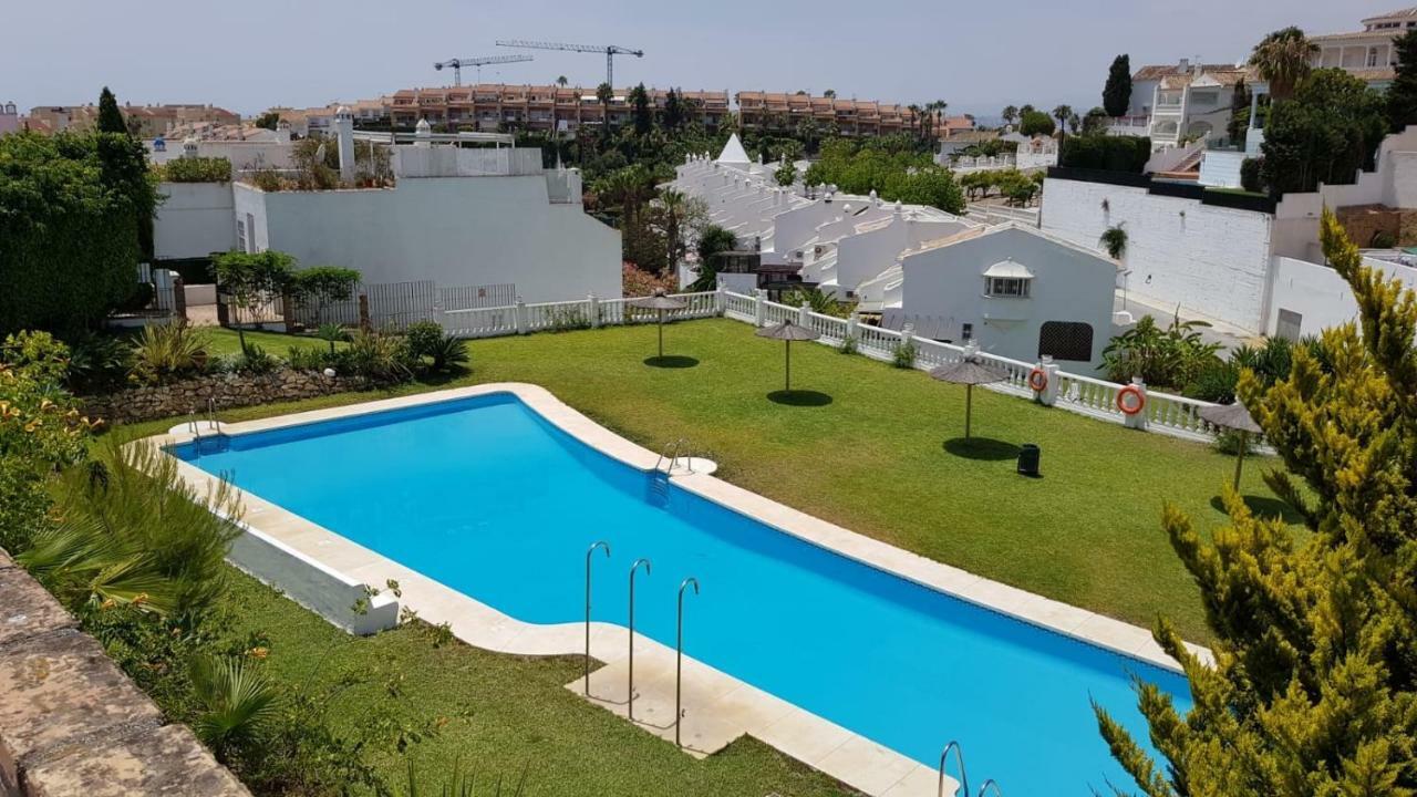 הוילה בנאלמדנה Townhouse Mar Y Sol מראה חיצוני תמונה