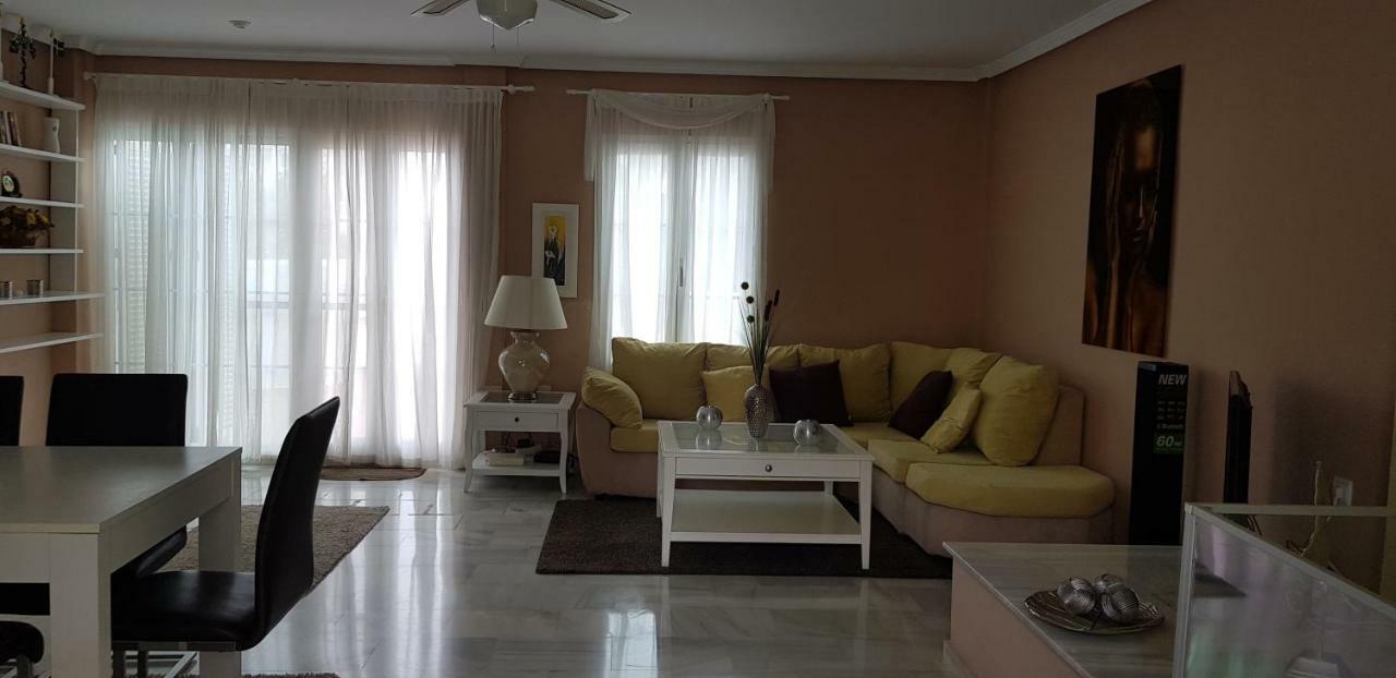 הוילה בנאלמדנה Townhouse Mar Y Sol מראה חיצוני תמונה