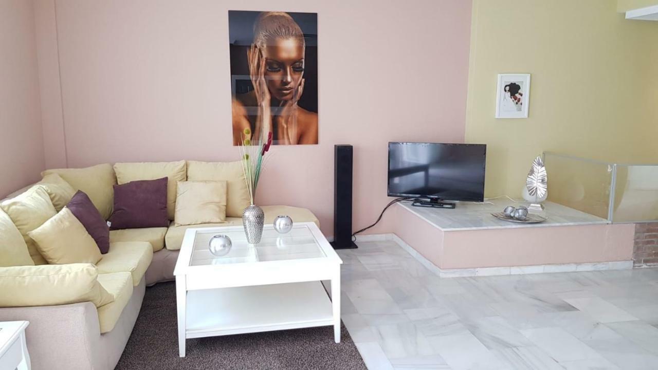 הוילה בנאלמדנה Townhouse Mar Y Sol מראה חיצוני תמונה